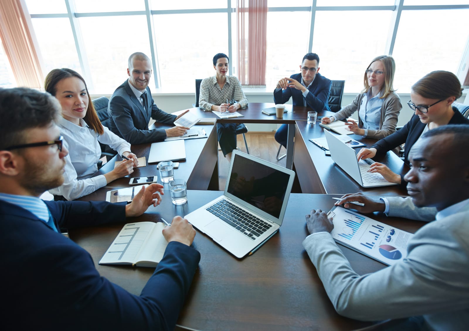 Work Abroad Programs for Couples and Families in 2025